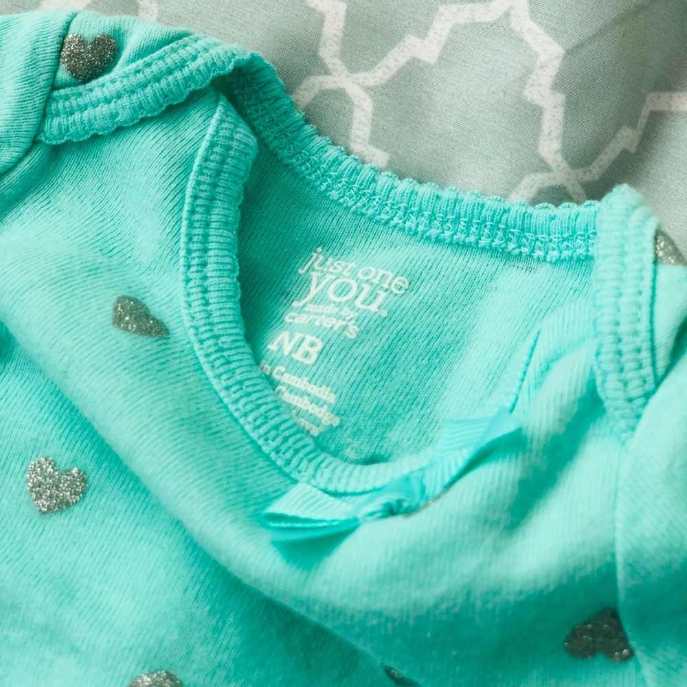 Onsie - Picture 2 of 7